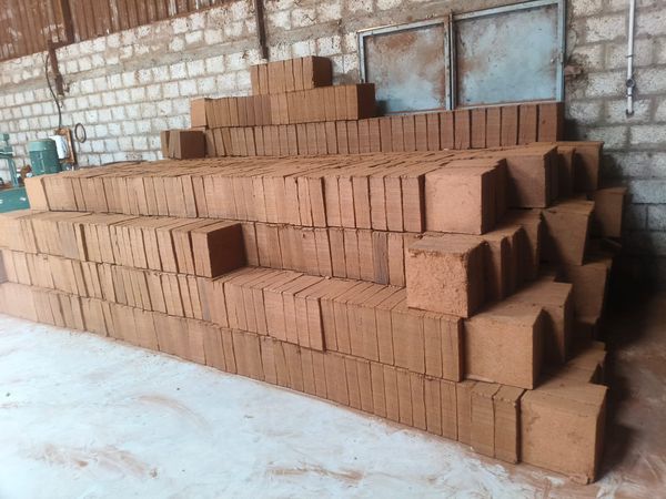 Coco Peat Blocks Pyramid Stack